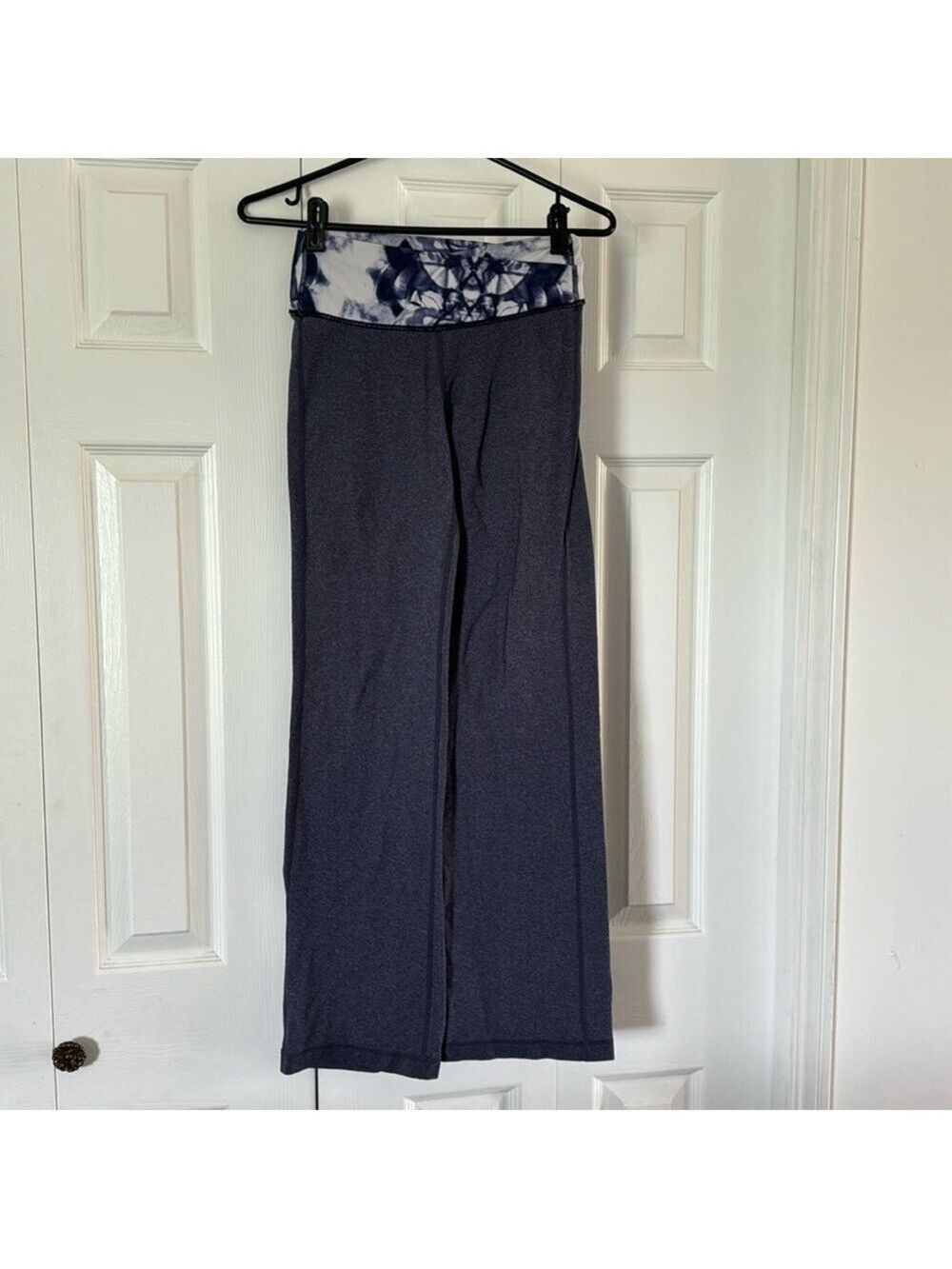 Lululemon Wide Leg Wunder Under Size 4🥰🥰